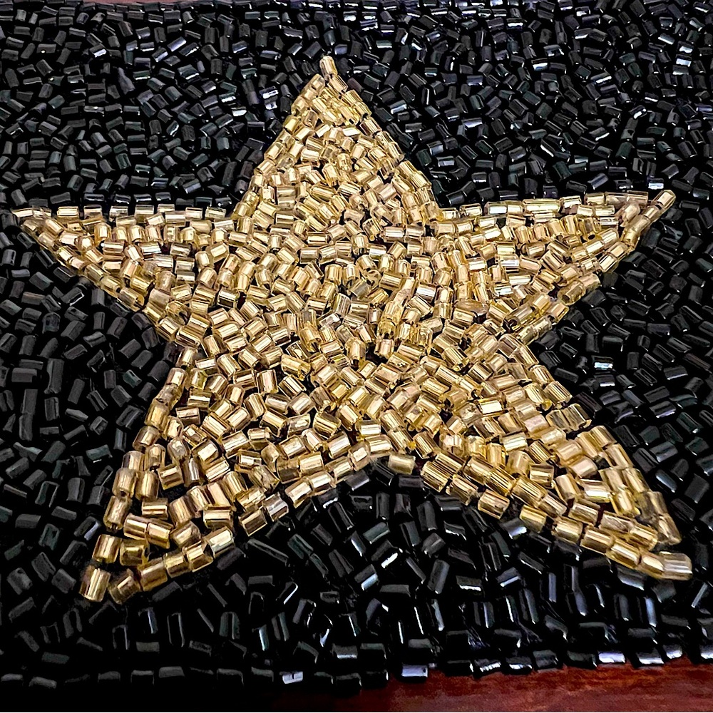 Beaded change purse black beads with gold star EUC - Picture 2 of 6